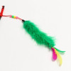 Дразнилка-удочка с перьями, пуховым хвостиком и бусинами, зелёная Пижон