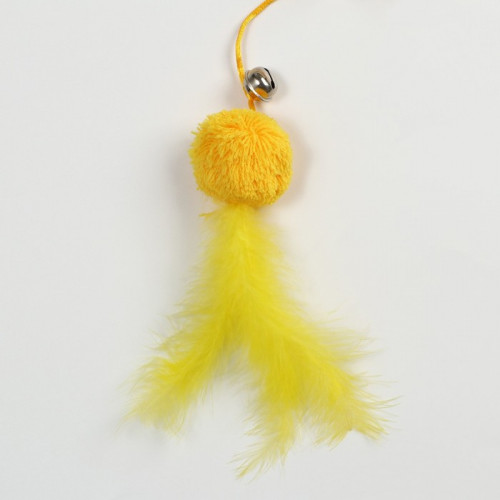 Дразнилка-удочка с мягким шариком и перьями, жёлтая Пижон