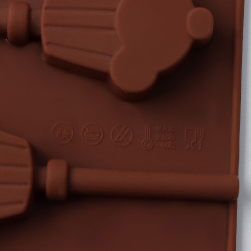 Форма силиконовая для леденцов Доляна «Кексик», 25×9,5×1,5 см, 6 ячеек, с палочками, цвет коричневый Доляна