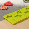 Форма силиконовая для украшений Доляна «Новогодний подарок», 24×9,5 см, 6 ячеек, цвет зелёный Доляна