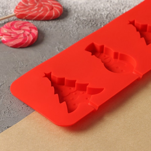 Форма силиконовая для украшений Доляна «Новый год», 31×9 см, 4 ячейки, с палочками, цвет красный Доляна