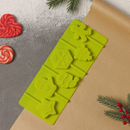 Форма силиконовая для украшений Доляна «Новогодний подарок», 24×9,5 см, 6 ячеек, цвет зелёный