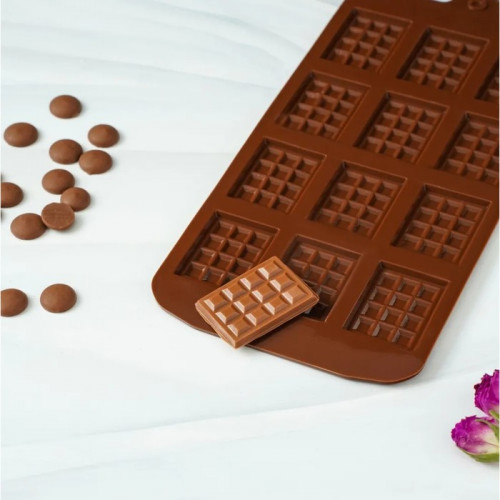 Форма для шоколада Доляна «Плитка», 21,5×10,7 см, 12 ячеек (2,7×3,9 см), цвет шоколадный Доляна