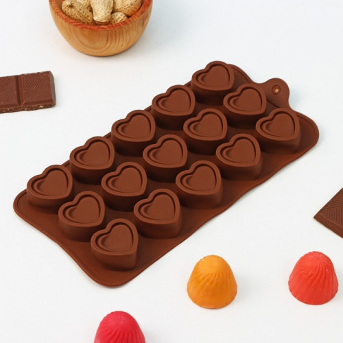 Форма для шоколада Доляна «Сладкое сердце», 21×10×1,5 см, 15 ячеек (2,9×2,7 см), цвет коричневый Доляна