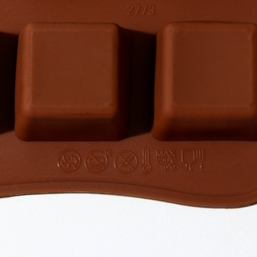 Форма для шоколада Доляна «Шоколадные конфеты», 21,5×10×1,5 см, 15 ячеек, цвет коричневый Доляна