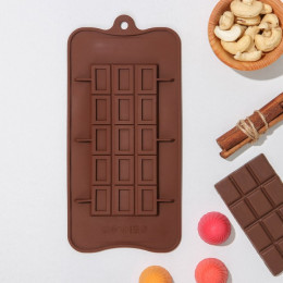 Форма силиконовая для шоколада Доляна «Шоколатье», 25×11,5×0,5 см, 15 ячеек, цвет коричневый