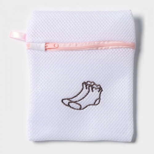 Мешок для стирки носков Доляна, 17×20 см, трехслойный, крупная сетка, цвет МИКС Доляна