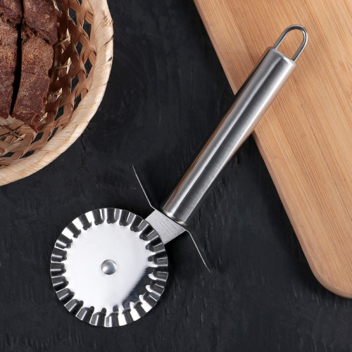 Нож для теста и пиццы Доляна «Металлик», 20 см, цвет серебряный Доляна