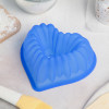 Форма силиконовая для выпечки Доляна «Сердце. Немецкий кекс», 17×17 см, цвет МИКС Доляна