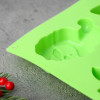 Форма силиконовая для выпечки Доляна «Новый год», 27×17×2 см, 6 ячеек, цвет зелёный Доляна