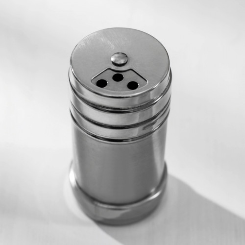Солонка «Металлик», 120 мл, 4.3×8 см, нержавеющая сталь, серебристая (производитель не указан)