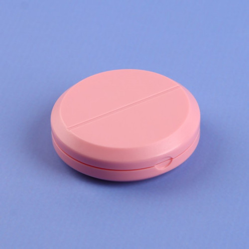 Таблетница с таблеторезкой, d = 7 × 2,3 см, 1 секция, цвет МИКС ONLITOP