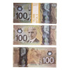 Пачка купюр 100 канадских долларов (производитель не указан)